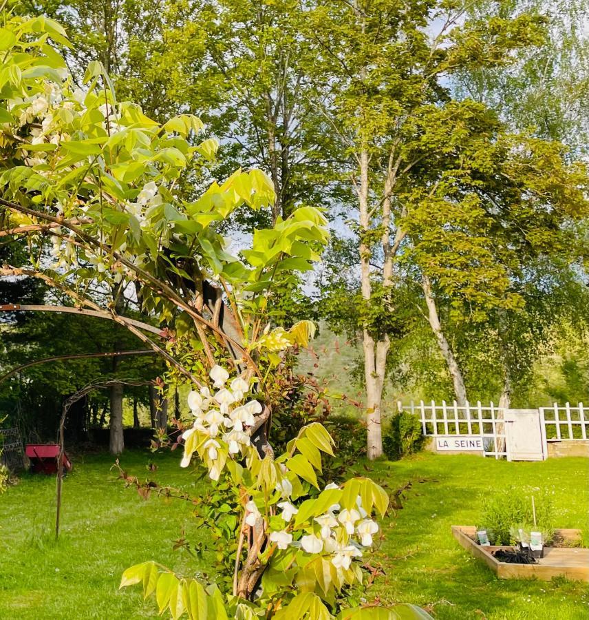 Вилла Clairseine Tournedos-sur-Seine Экстерьер фото